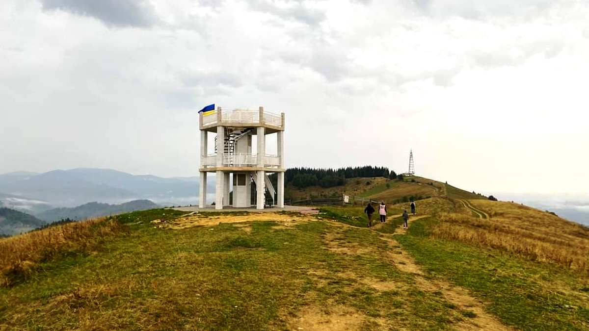 Панорама гір та надзвичайних краєвидів | Добірка оглядових майданчиків на Косівщині 5
