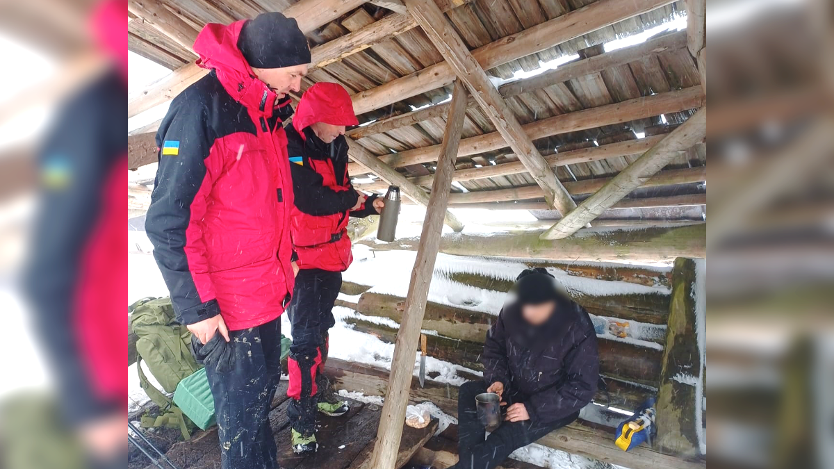 Неподалік Ворохти рятували знесиленого туриста 1