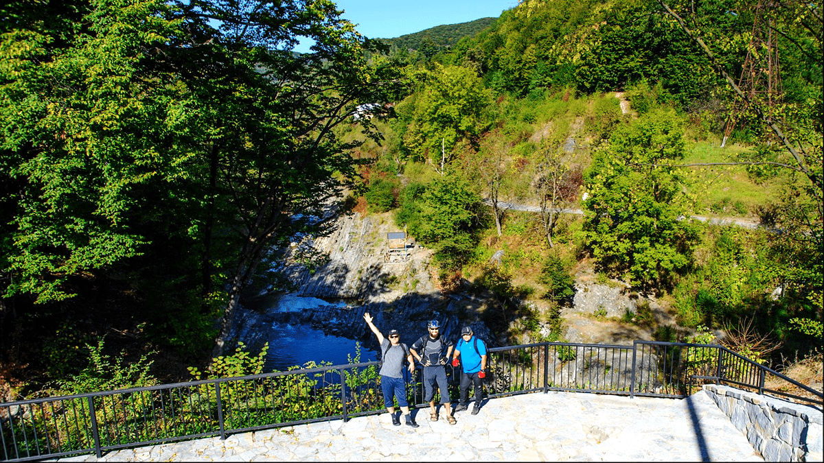 Панорама гір та надзвичайних краєвидів | Добірка оглядових майданчиків на Косівщині 1