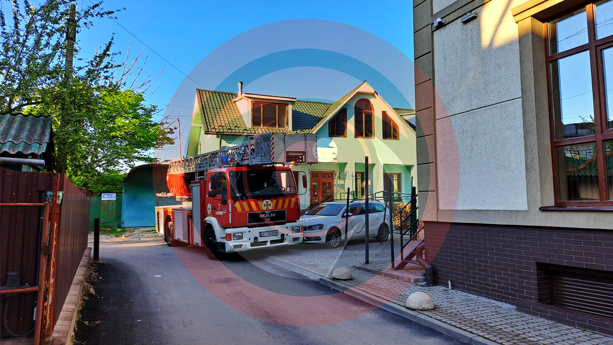 Протягом доби рятувальники двічі рятували коломийських котиків 1