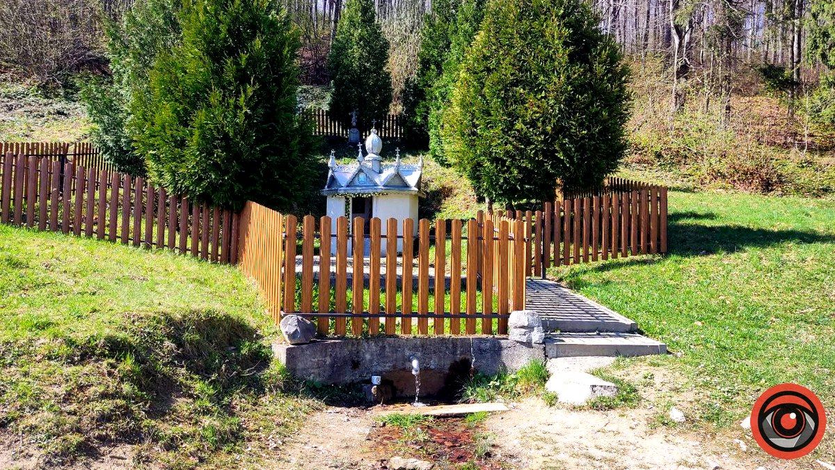 Відпочинок поруч: Марківський водоспад і джерельний басейн на тлі неймовірних пейзажів 2