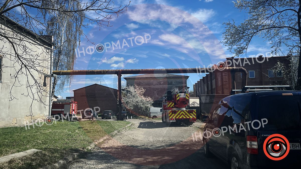 У Коломиї сталася пожежа на одному з деревообробних підприємств 1