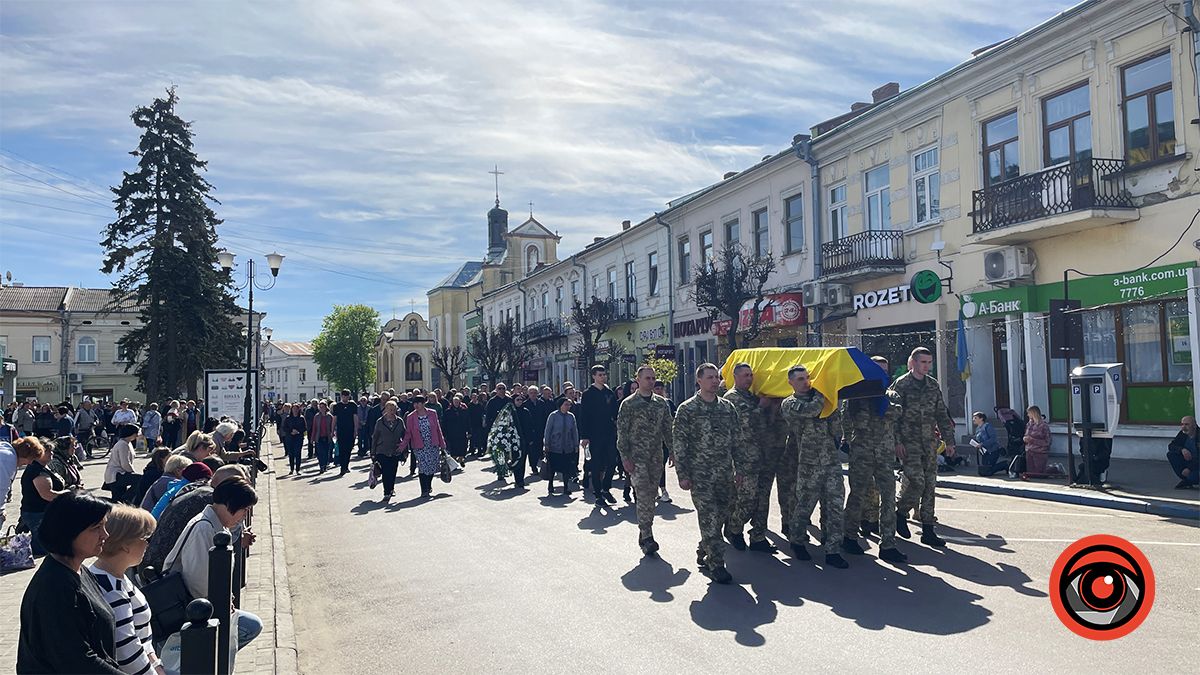Коломия провела в останню путь захисника Івана Кучірку 6