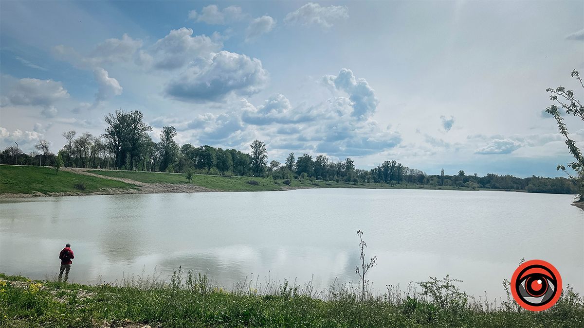 Прогулянка міським озером неподалік парку Шевченка | Фоторепортаж 7