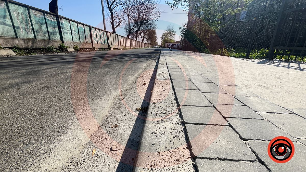 У скільки бюджету Коломиї обійшовся тротуар на вулиці Крип'якевича 4