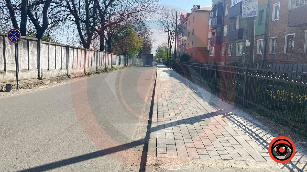 У скільки бюджету Коломиї обійшовся тротуар на вулиці Крип'якевича 1