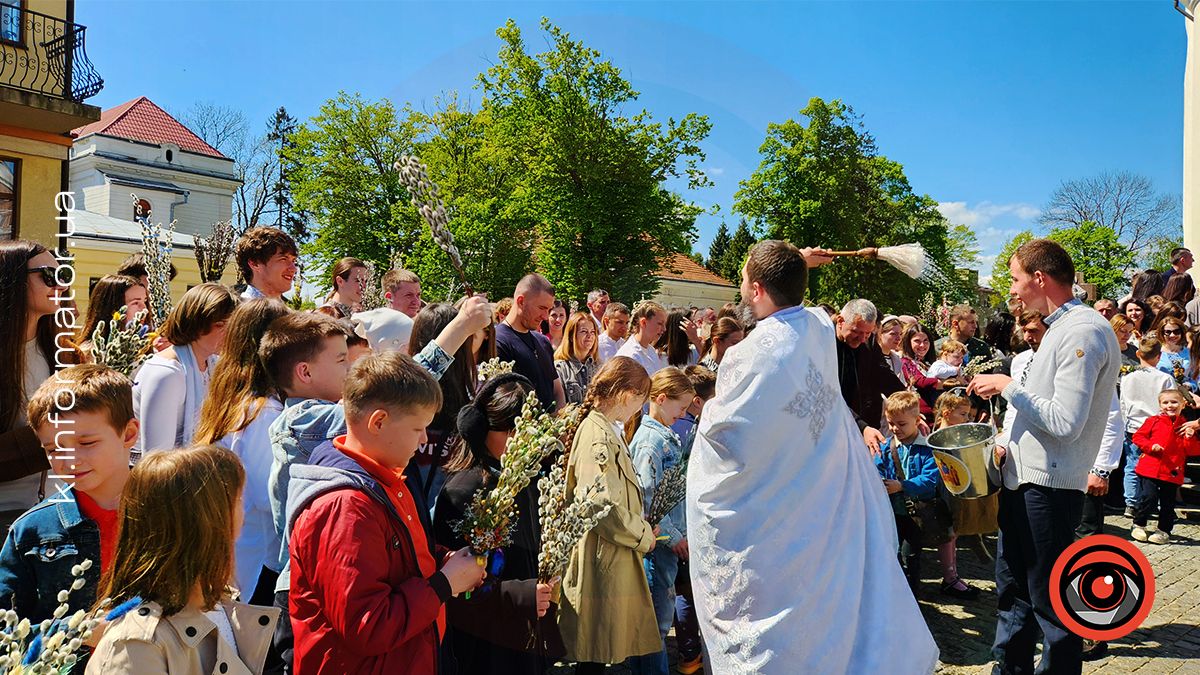 Як Коломия зустрічала Вербну неділю 18