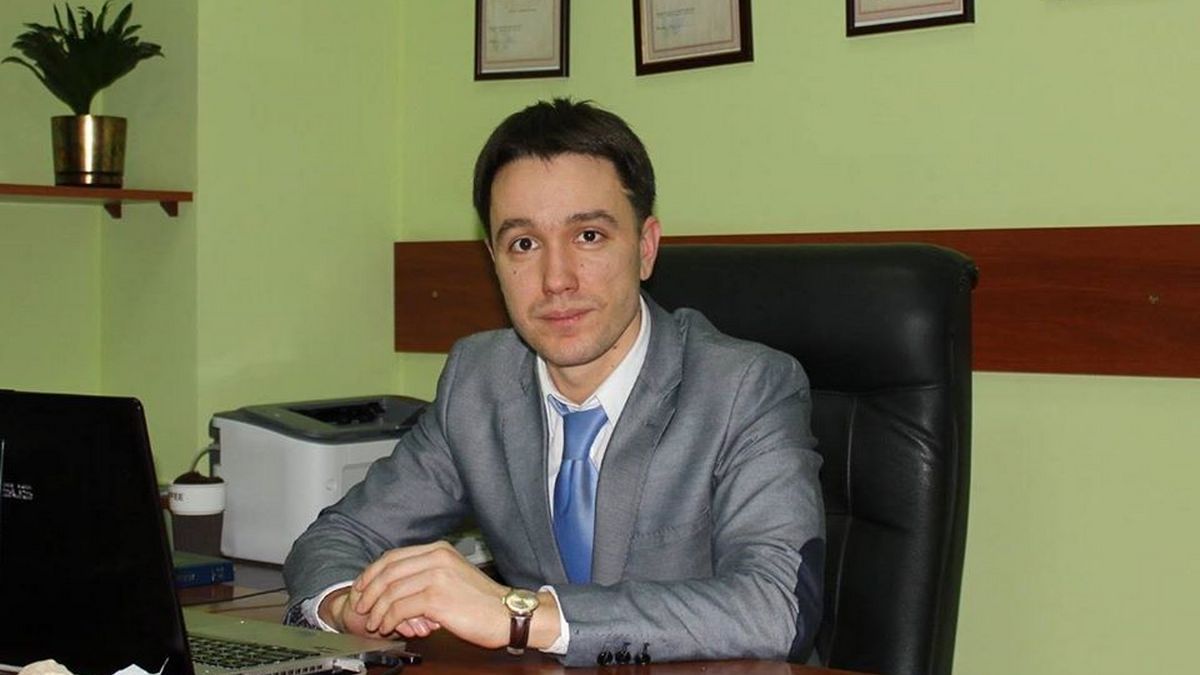 Скільки заробляє та що декларує голова Коломийського суду Віктор Васильковський