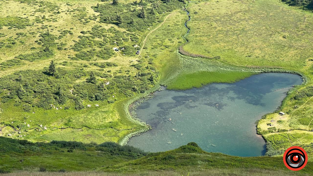 Три гірських озера, що заворожують своєю красою 1