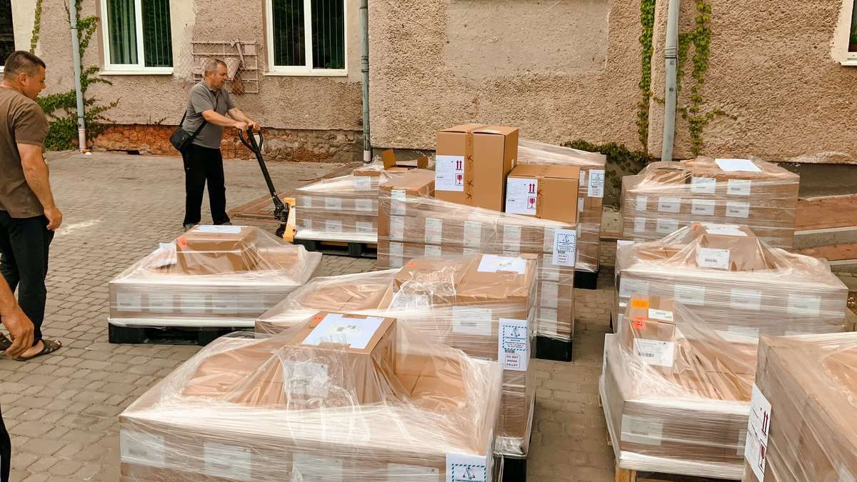 На Франківщину прибула гуманітарна допомога на понад 300 тисяч євро