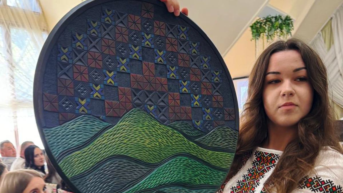 У Косові на аукціона зібрали 740 тисяч на допомогу Збройним Силам України 3