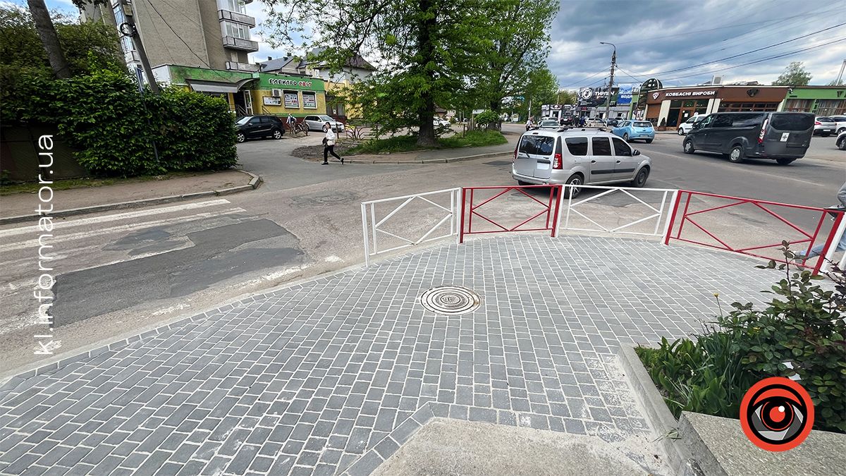 За брукування шматка тротуару біля меморіалу ЧАЕС з бюджету міста пішло майже 200 тисяч 6