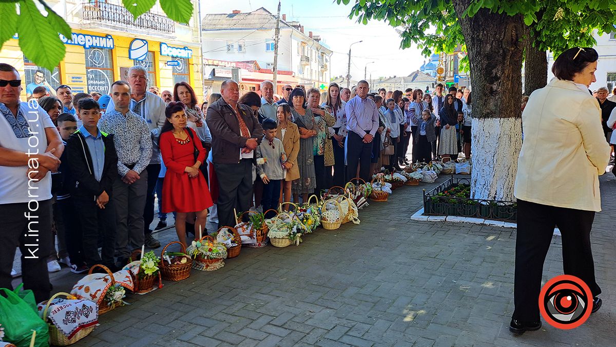 Як освячували паски в Коломиї? Фоторепортаж з храмів міста 5