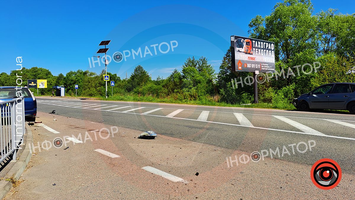 ДТП під Коломиєю: зіткнулись дві автівки 3