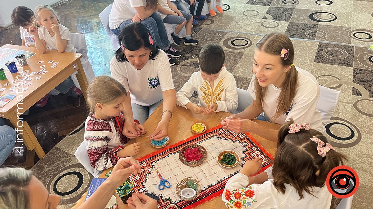 У Коломийському ЗДО №5 "Барвінок" провели мистецьке свято 4