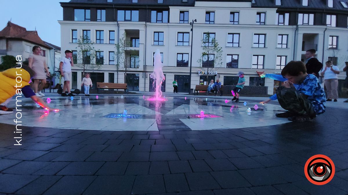 Що відомо про новий фонтан біля Писанки в Коломиї 5