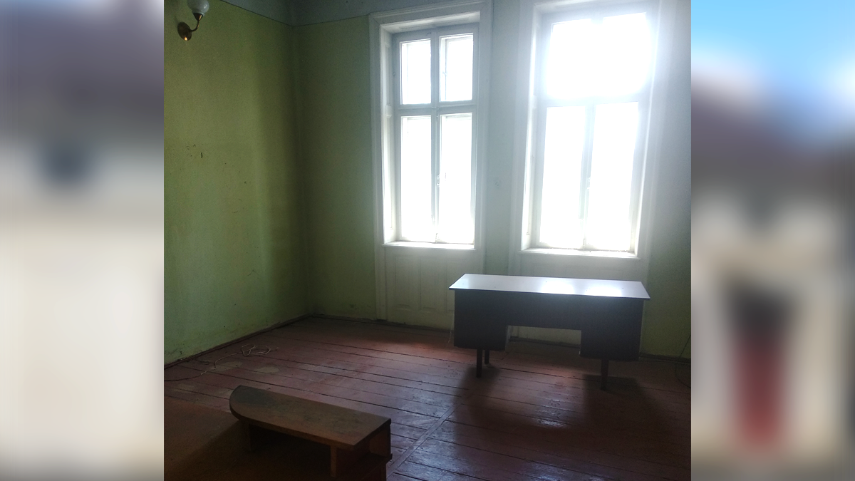 У Коломиї виставили на аукціон приміщення колишньої бібліотеки на вулиці Міцкевича 3