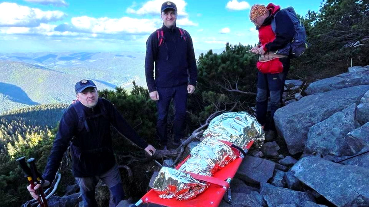 Рятувальники попереджають туристів про обледеніння частини маршруту до Говерли 1