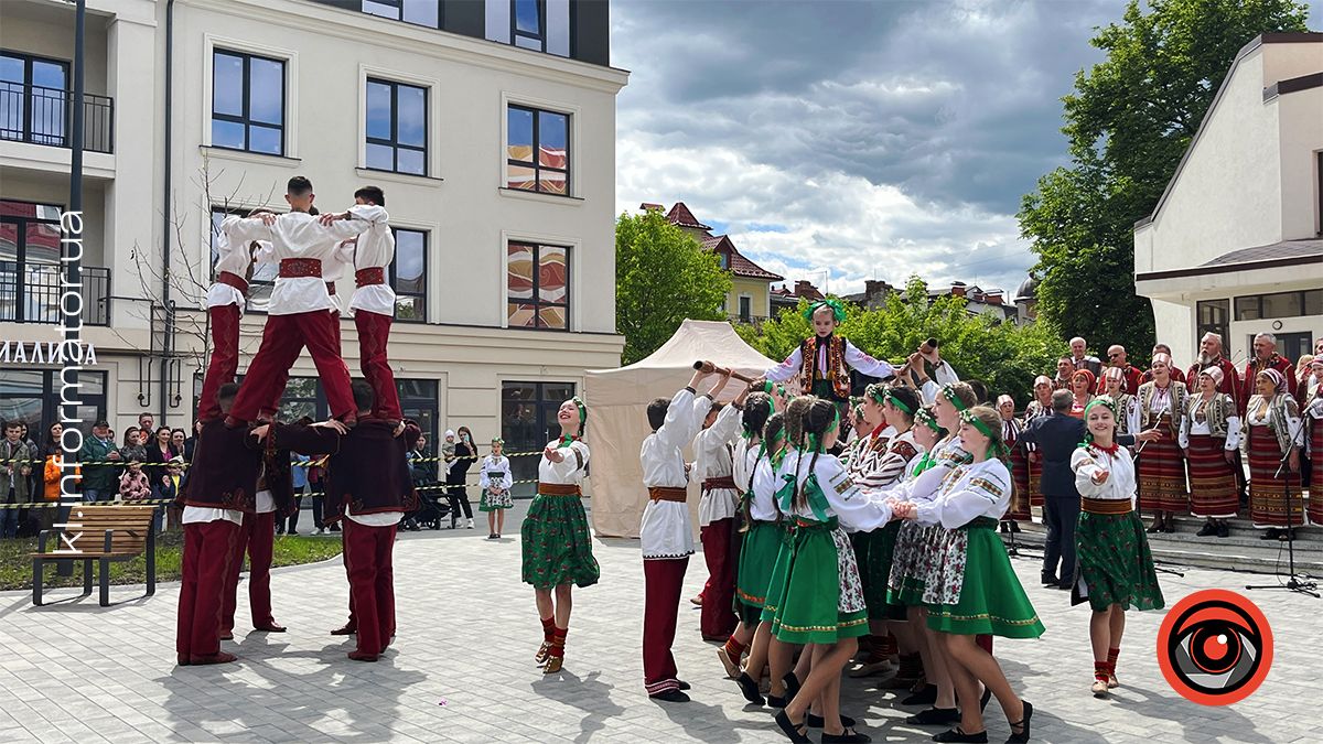 У Коломиї відбувся гала-концерт фольклорного фестивалю «Писанка». ФОТО 2