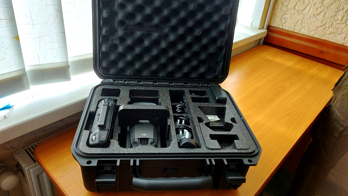 У Городенці передали військовослужбовцю Mavic, який придбали за кошти освітян