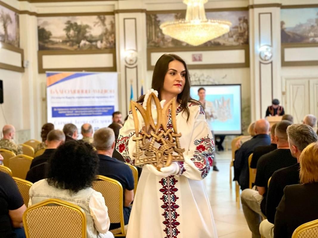 У Коломиї на благодійному аукціоні для ЗСУ зібрали майже 1,5 млн грн 2