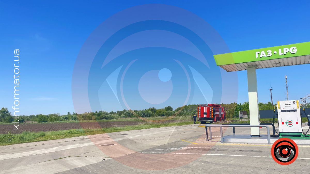 1 травня пообіді у селі Корнич під Коломиєю палав житловий будинок, майно вдалося врятувати тільки частково 1