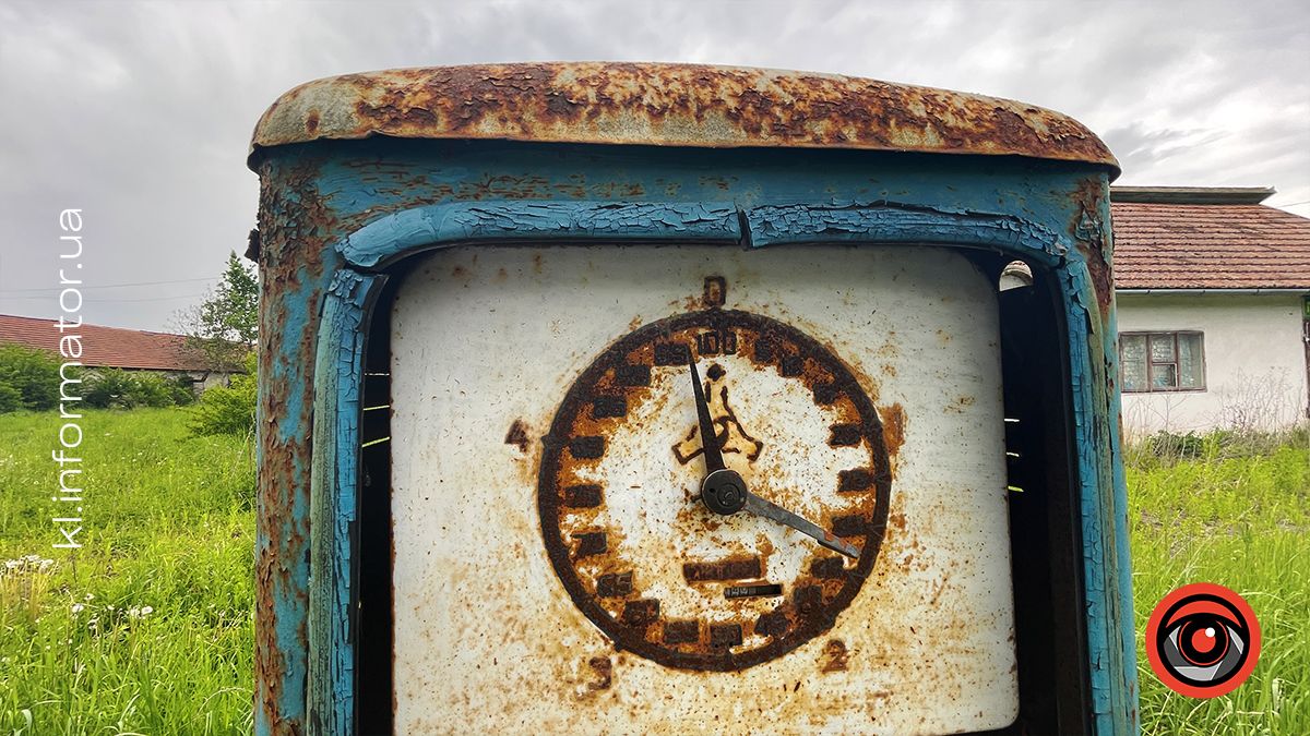 Ехо перебудови: як у Коломиї виглядає покинута АЗС 5