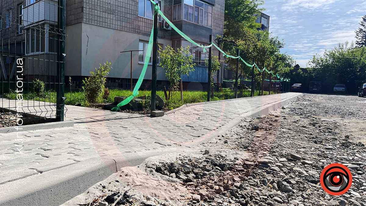 У Коломиї забрукували ще одну ділянку тротуару за понад 170 тисяч гривень 5