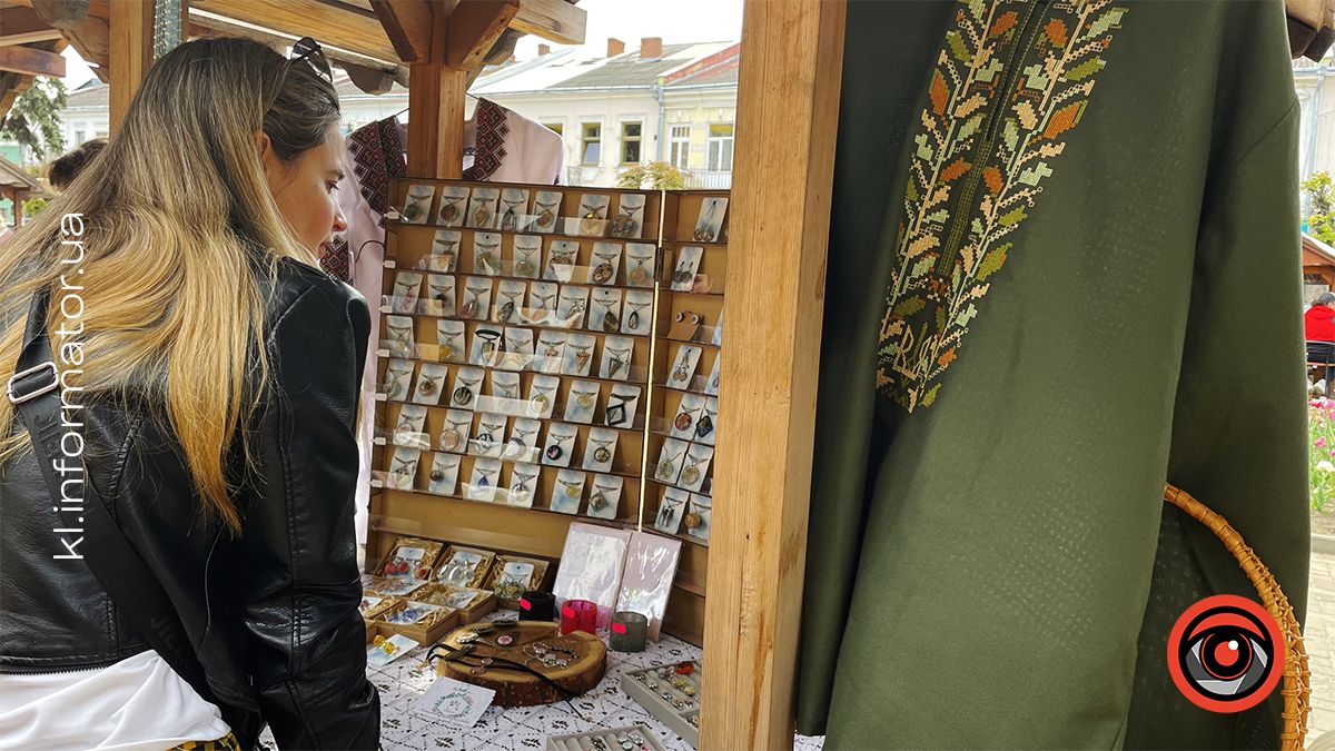 Що й по скільки на Великодньому ярмарку в Коломиї 24