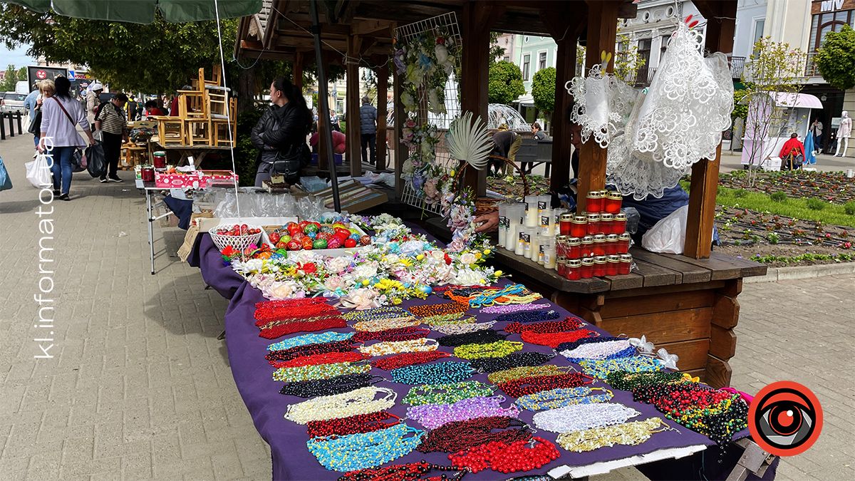 Коралі по 150-200 грн