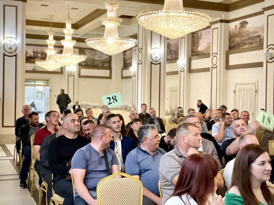 У Коломиї на благодійному аукціоні для ЗСУ зібрали майже 1,5 млн грн 4