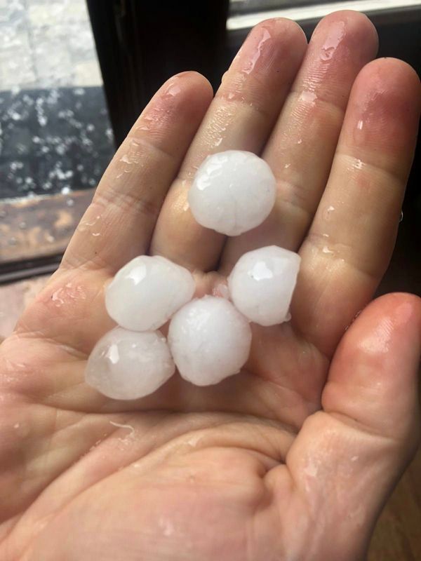 Городенку накрив потужний град. Фотофакт 2