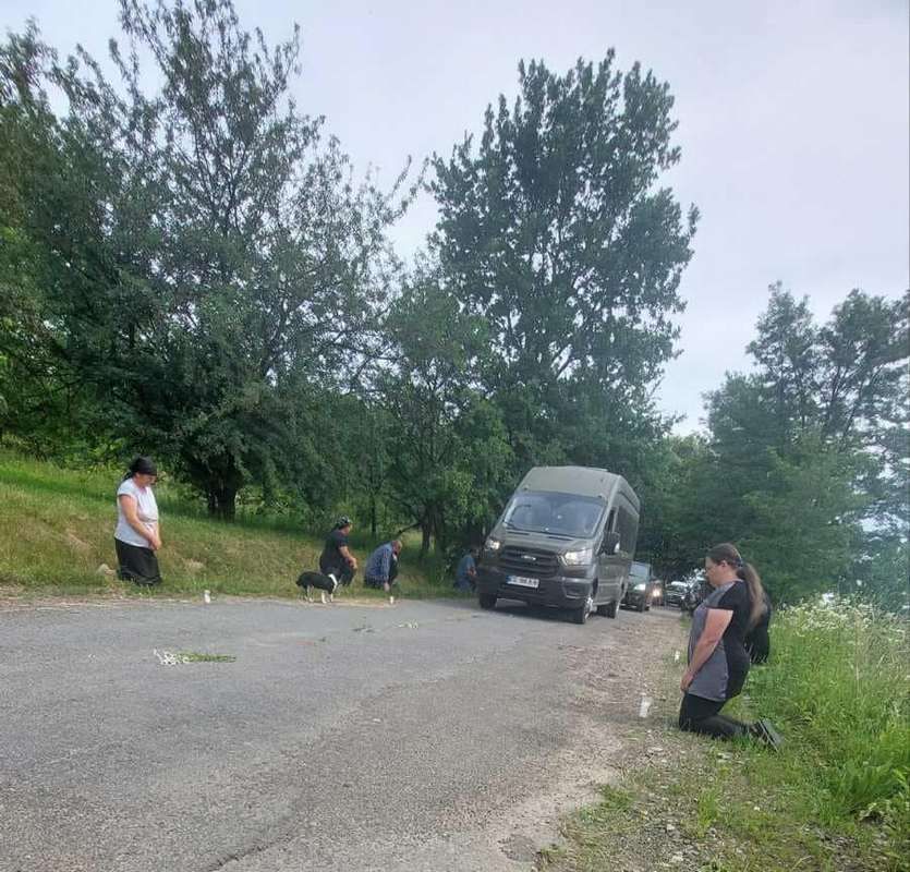 Матеївецька громада провела в останню путь захисника Андрія Назарюка 2