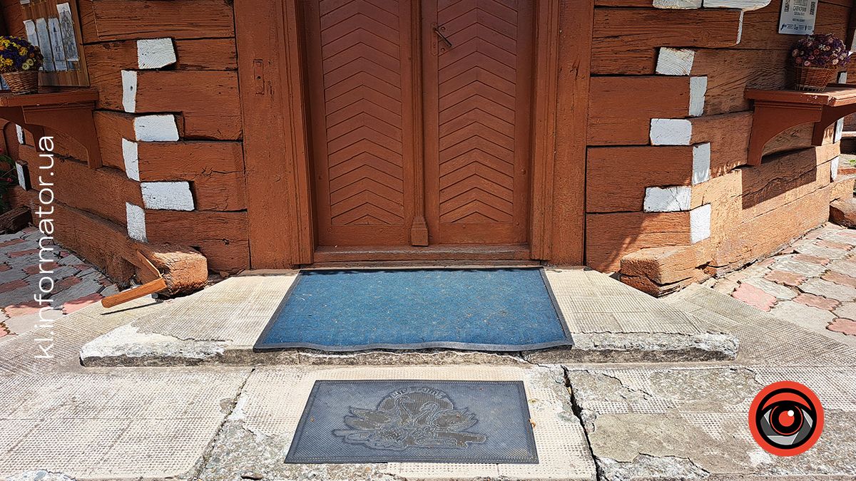 Скарби Коломийщини: Церква Різдва Пресвятої Богородиці у Нижньому Вербіжі. Фоторепортаж 16