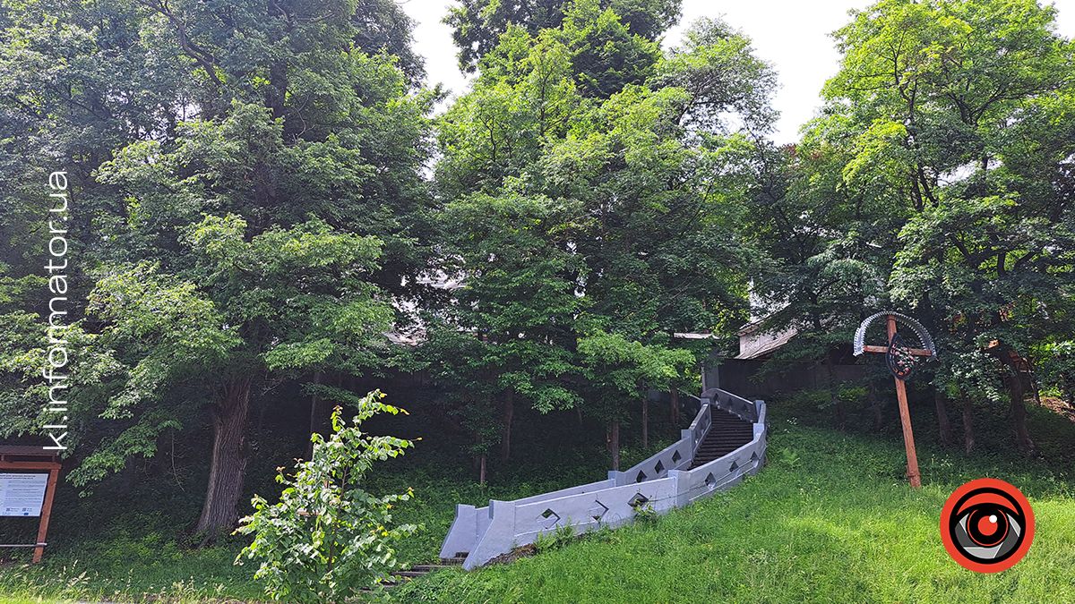 Скарби Коломийщини: Церква Різдва Пресвятої Богородиці у Нижньому Вербіжі. Фоторепортаж 9