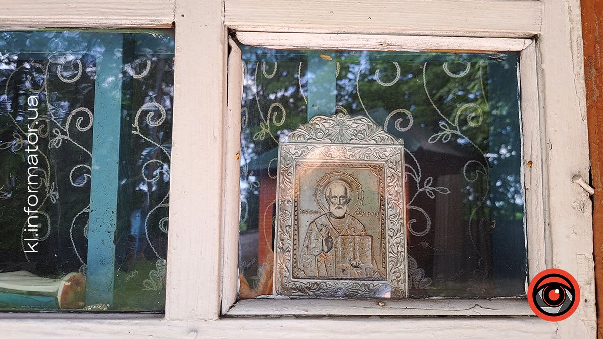 Скарби Коломийщини: Церква Різдва Пресвятої Богородиці у Нижньому Вербіжі. Фоторепортаж 6