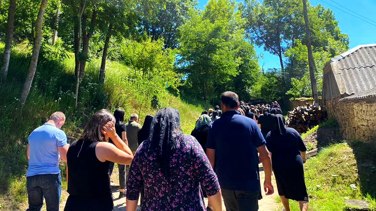 На Городенківщині громада попрощалася з полеглим захисником Богданом Гарасимчуком 3