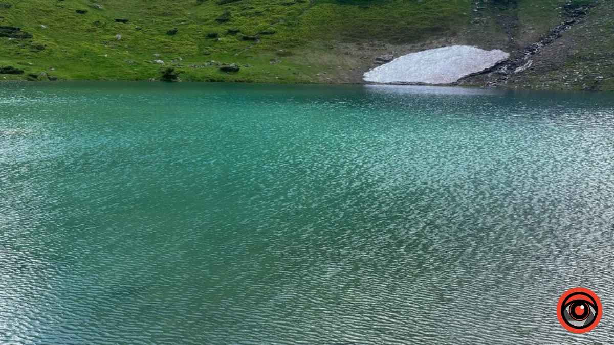 Перлини Свидовця: фоторепортаж з озер та вершин масиву 5