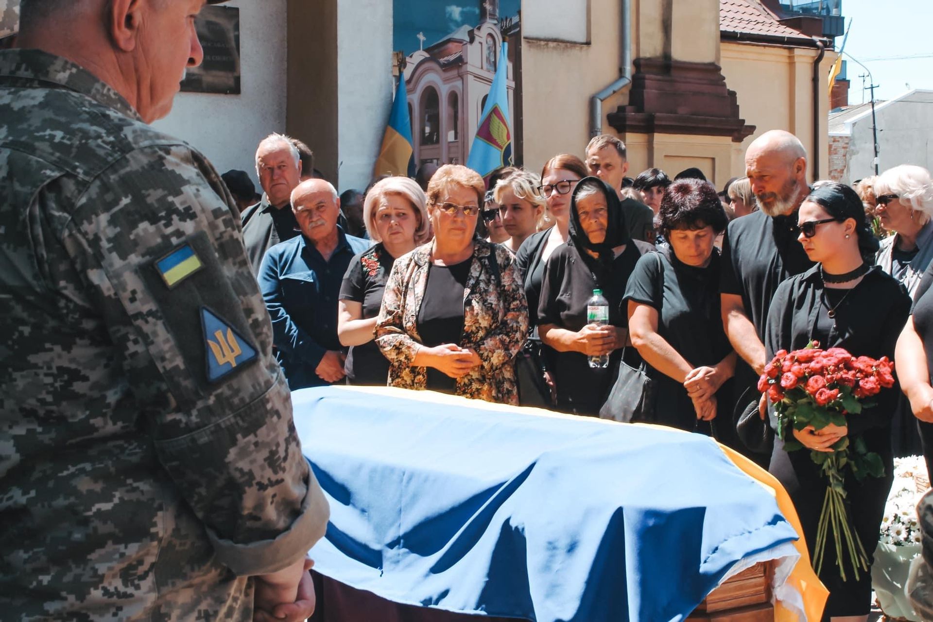 У Коломиї навіки попрощалися із молодим Героєм Орестом Приймачуком 2