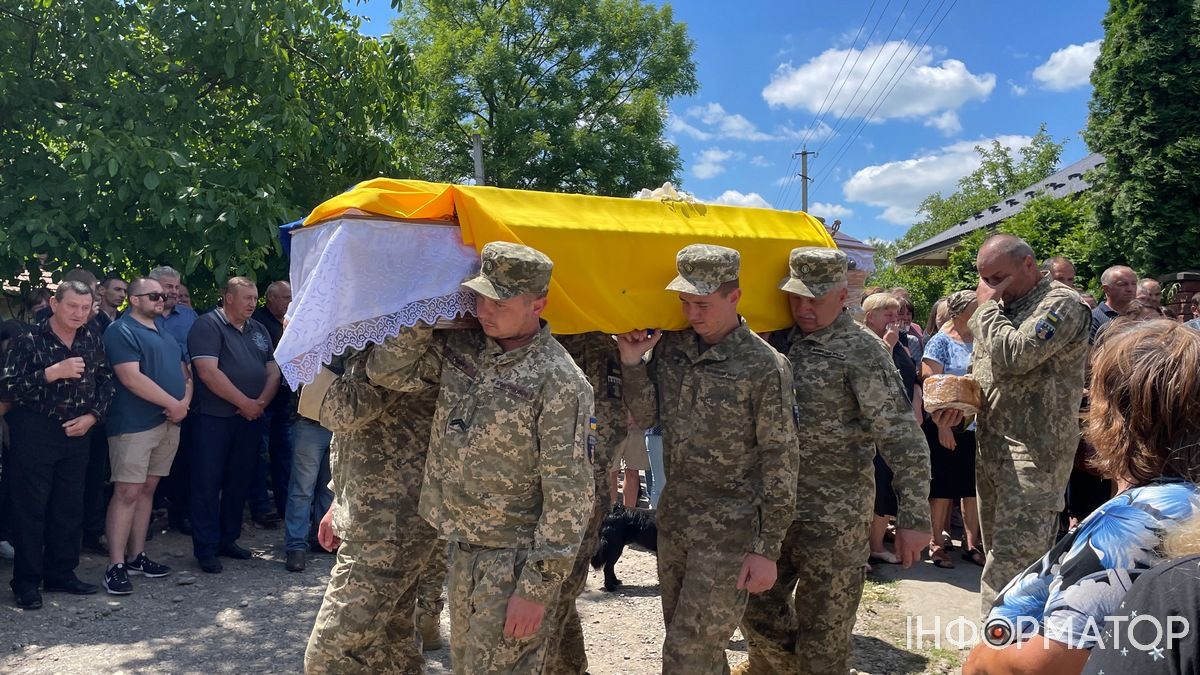 Не дочекався побачити народження донечки... Історія загиблого захисника Віталія Черкаса 7