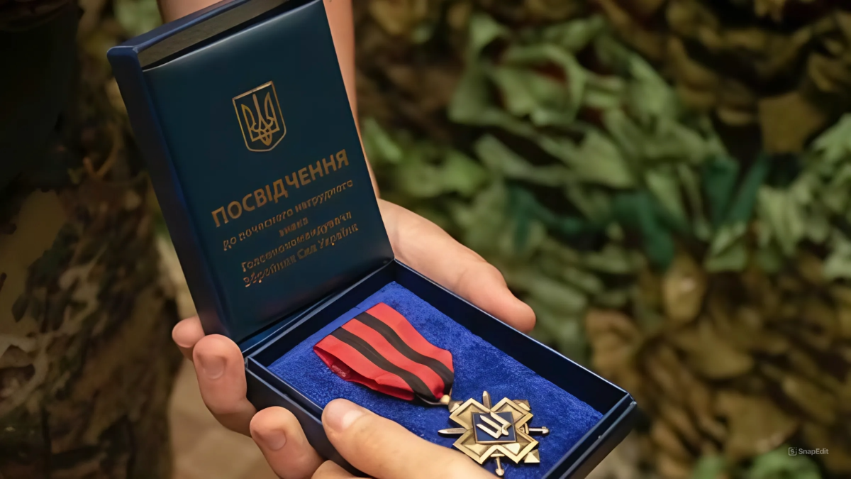 Військову з Верховинщини нагородили "Золотим Хрестом" 1