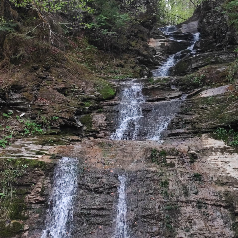 Добірка трьох мальовничих водоспадів Косівщини 1