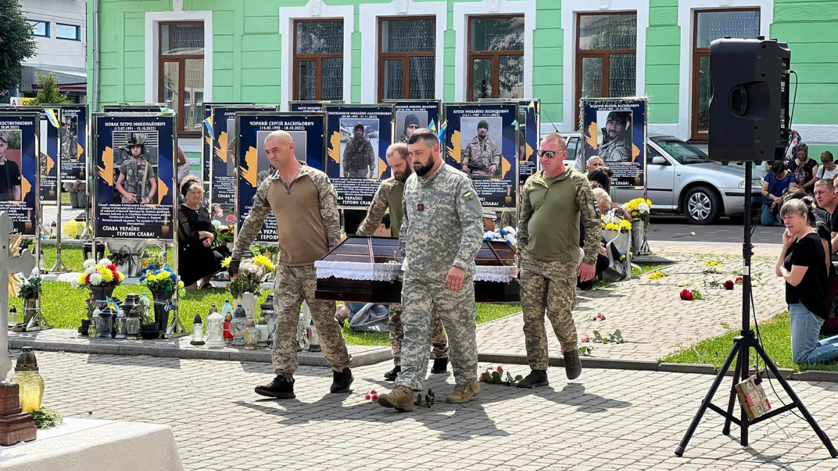 Отинія зустріла загиблого Героя Василя Панчака 1