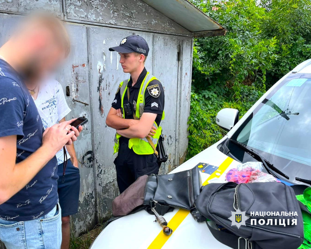 В Коломиї затримали мешканця Буковини, який розповсюджував наркотики 1