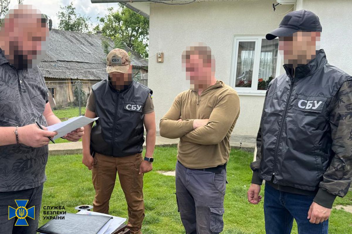 Прикарпатець виклав у TikTok відео руху військової техніки: йому загрожує до 5 років ув'язнення 1