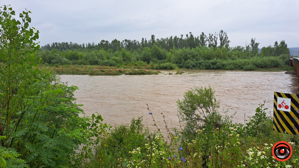 У річках на Коломийщині піднявся рівень води 2