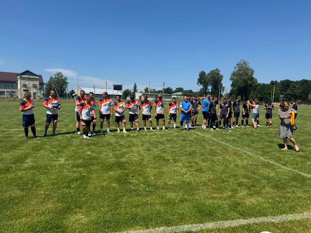 В Отинійській громаді провели футбольний матч памʼяті Героя-земляка Петра Соботника 1