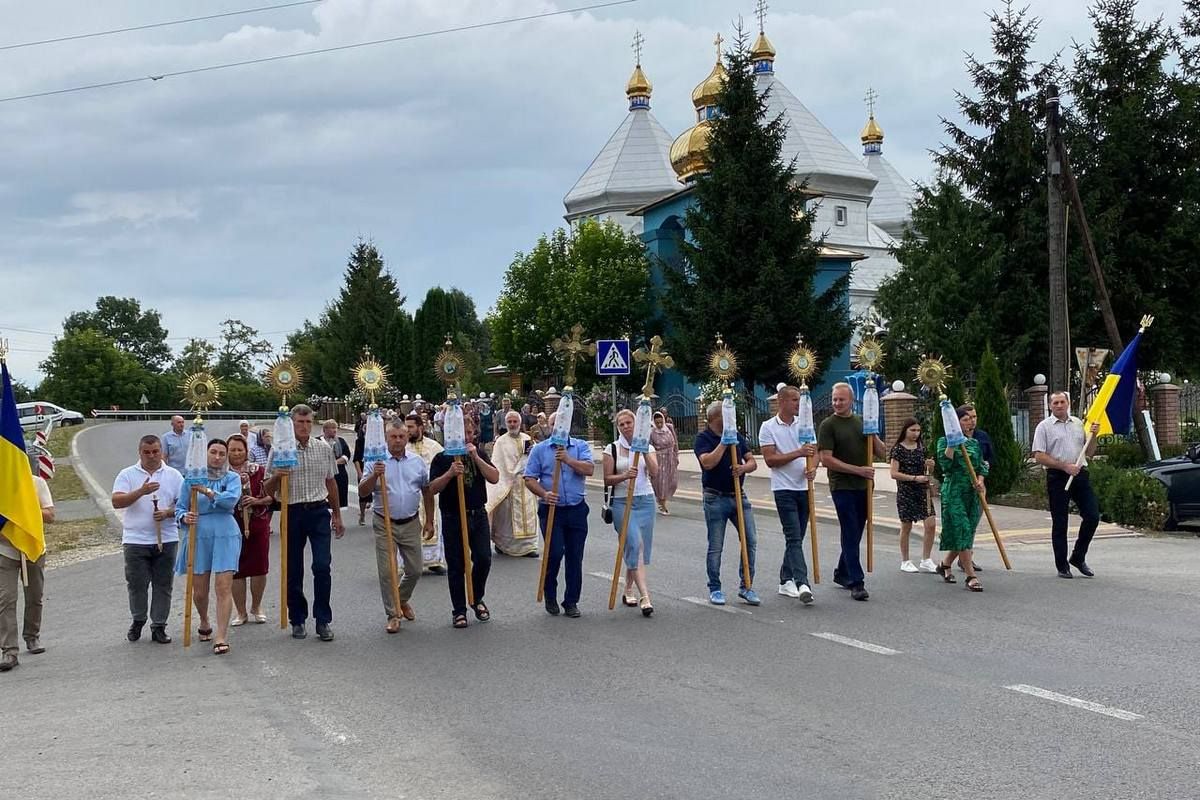 У Чернятині, що на Коломийщині, відкрили Алею Героїв 1