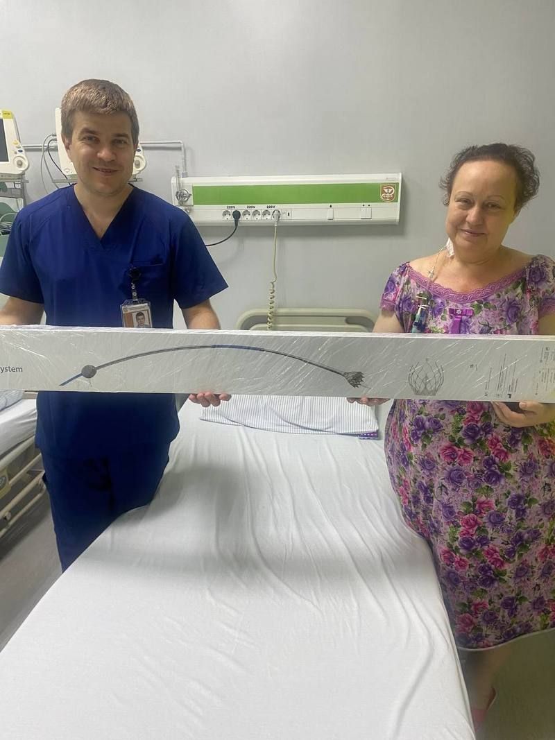 Замінили серцевий клапан через... надріз на стегні: прикапатські медики вдруге провели операцію за технологією TAVI 2