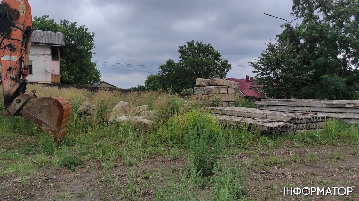 Наразі ні тиру, ні укриття: ситуація у ліцею №1 Коломиї 4